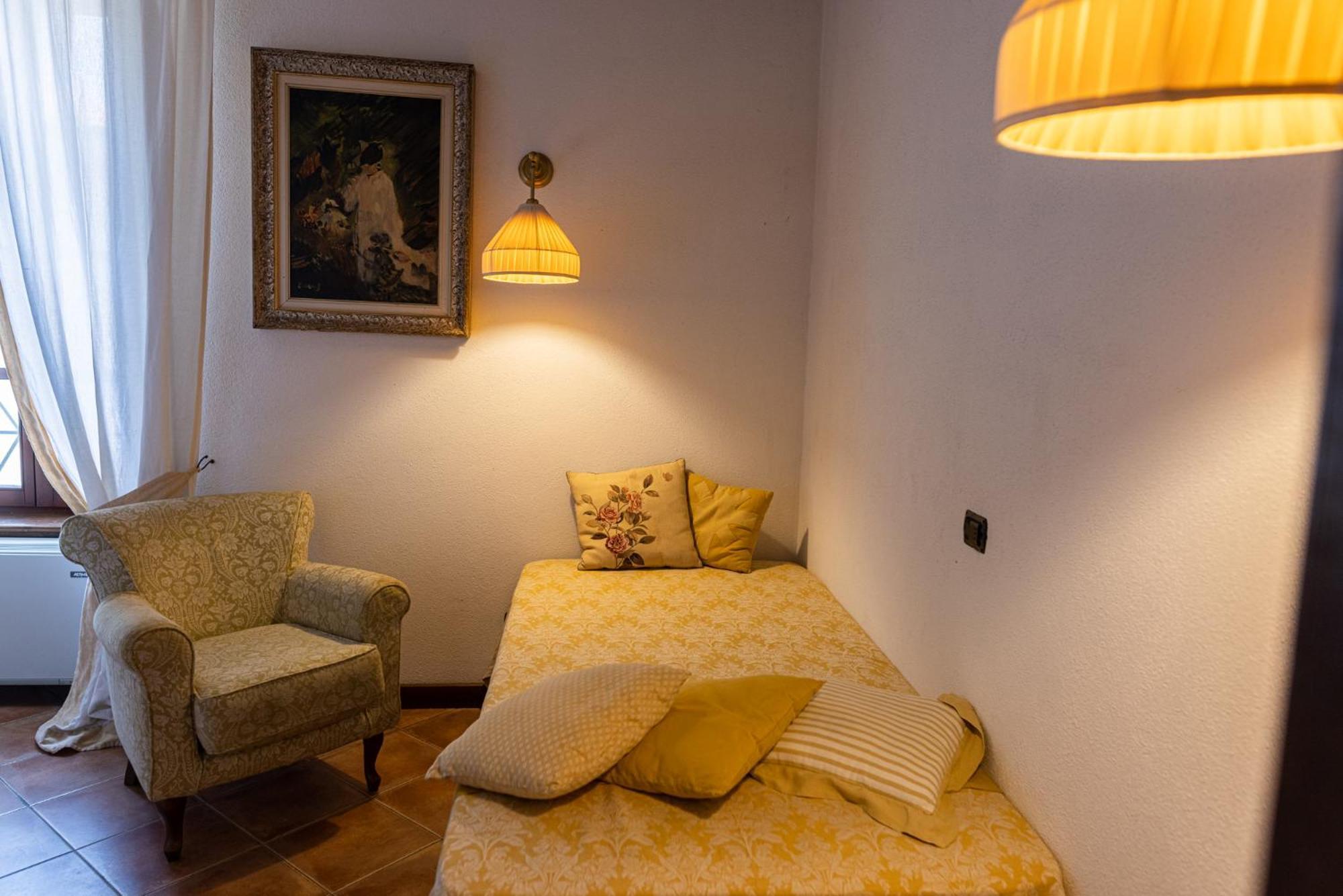 Sillavengo Al Castello Resort מראה חיצוני תמונה