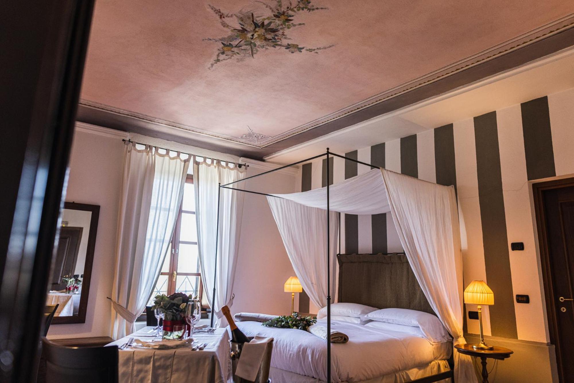 Sillavengo Al Castello Resort מראה חיצוני תמונה