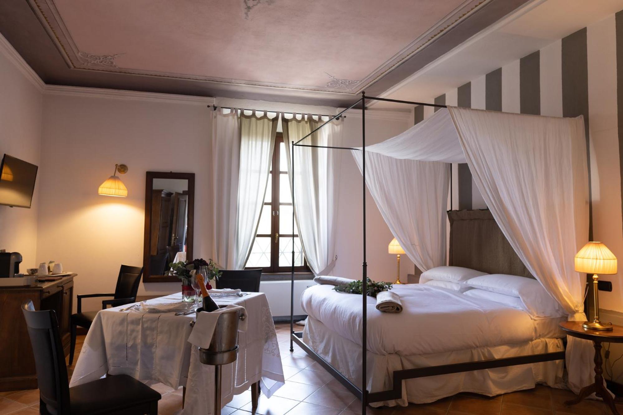 Sillavengo Al Castello Resort מראה חיצוני תמונה